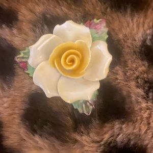 Vintage 1950’s Denton China porcelain yellow rose brooch made in England